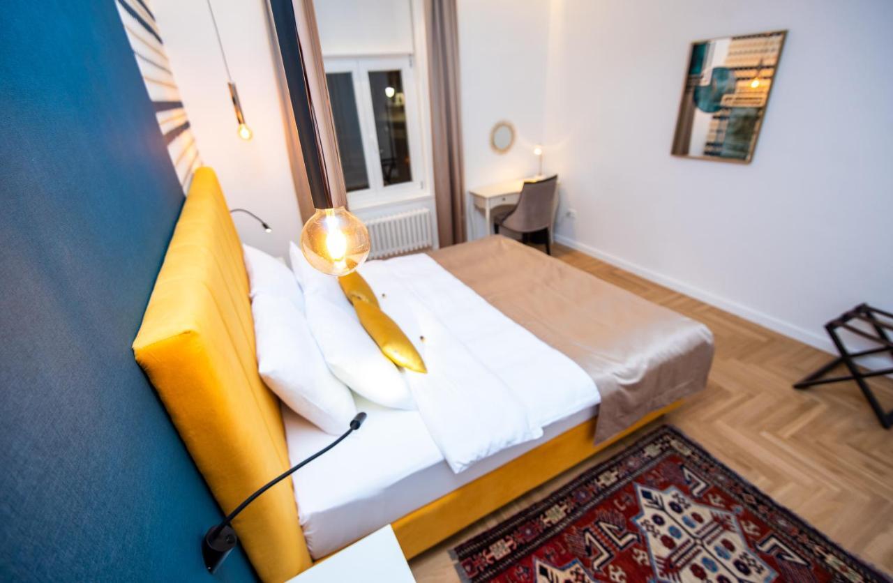 Megapolis City Center Suites サラエヴォ エクステリア 写真